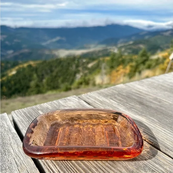 Fire and Light Glass Art Soap Dish in Peach or Copper Color, perfect condition - Picture 5 of 5
